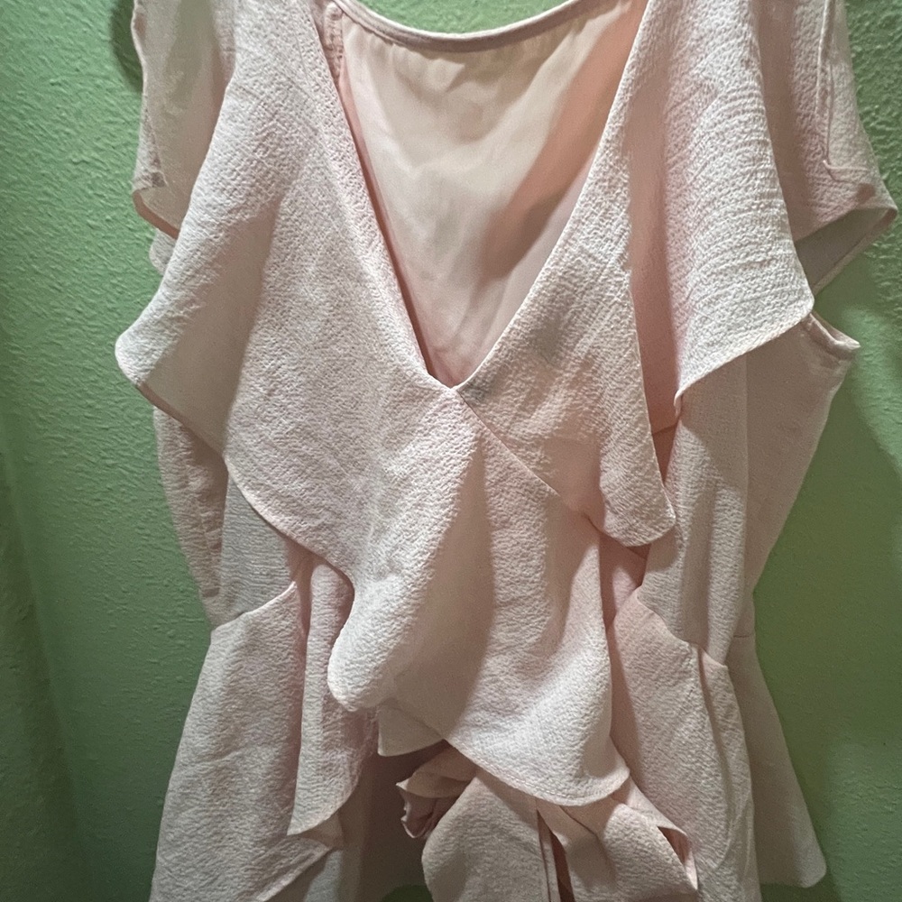 Max Studio London Blush Pink Ruffle Shirt Size L - Picture 3 of 8